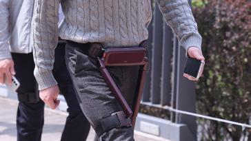 ‘보행 보조봇’ 입으니 오르막길도 가뿐… K웨어러블 로봇 뜬다