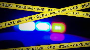 수원 아파트서 모녀 추정 2명 숨진 채 발견…경찰 수사