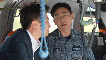 이준석, 이국종 만나 “인명 달린 문제 절충·협상 없어” 지원 약속