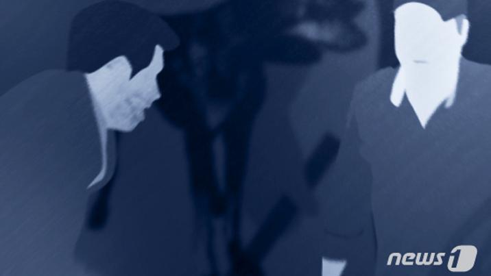 “돈 갚아” 찾아온 지인에 흉기 휘두른 50대 ‘도망 우려’ 구속