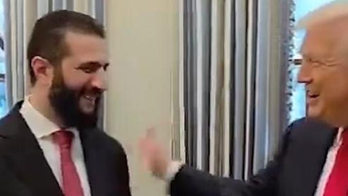 트럼프 “아내 몇 명?”…시리아 대통령 “한명뿐, 당신은?”