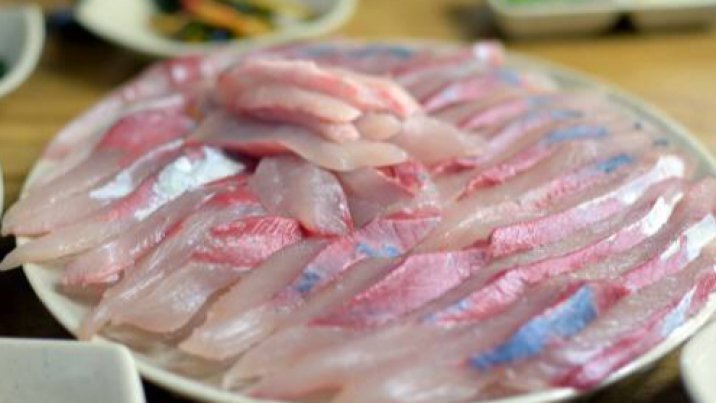 국내산 방어라 비싸도 먹었는데, 알고보니 일본산…1.5억 챙겨