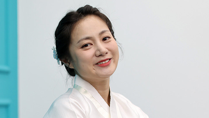 경찰, ‘매니저 갑질 의혹’ 박나래 입건…상해 혐의 등 수사