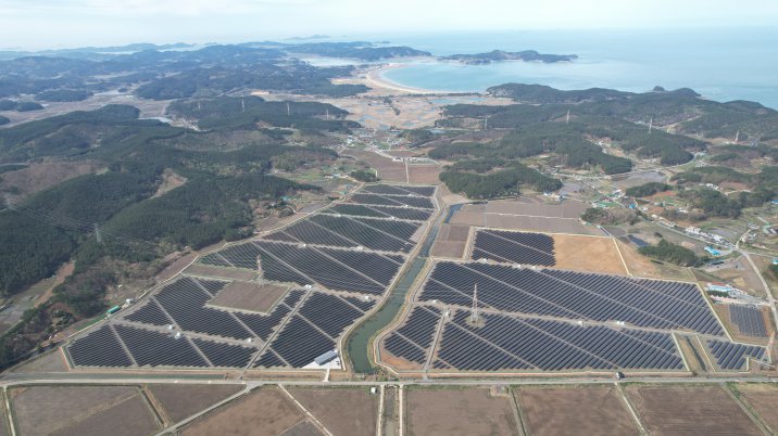 ‘재생에너지 100GW’ 로드맵에… “5년내 생산량 3배, 현실성 의문”