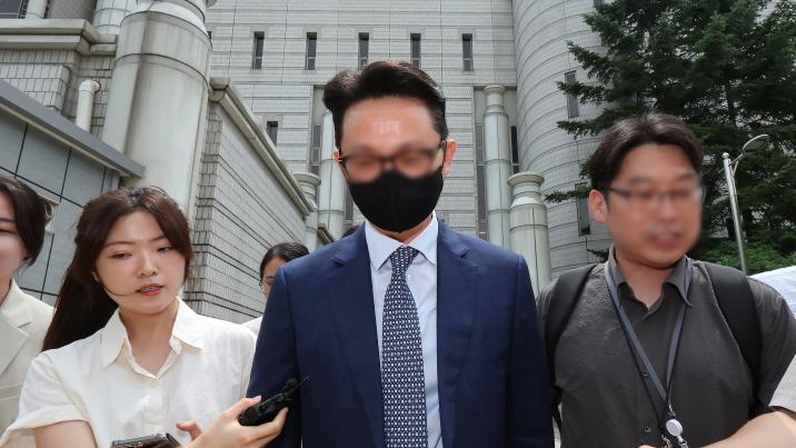 통일교 윤영호, ‘민주당 금품 의혹’에 결국 입 닫았다