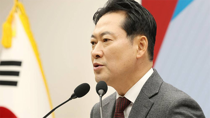 장동혁 “李, ‘책갈피 외화 밀반출’ 조사 지시…‘쌍방울’ 범행 수법 자백”