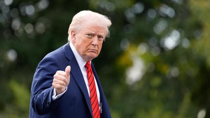 트럼프 “한화와 신형 군함 건조 협력…100배 강력 황금함대 구축”