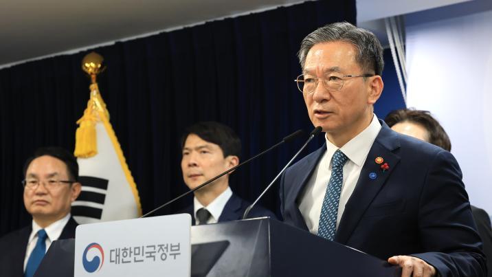 정성호 “김건희 면죄부 줬던 정치검찰, 응분의 책임 져야”