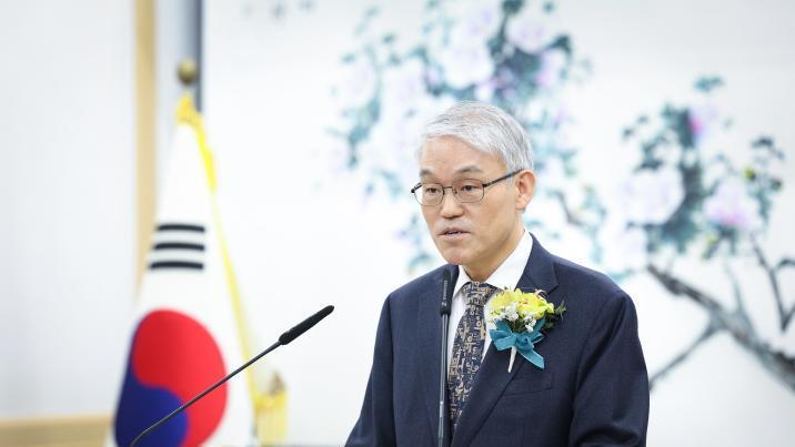 떠나는 천대엽 “사법부 배제한 개혁 전례없어…구성원 얘기에 귀 기울여달라”