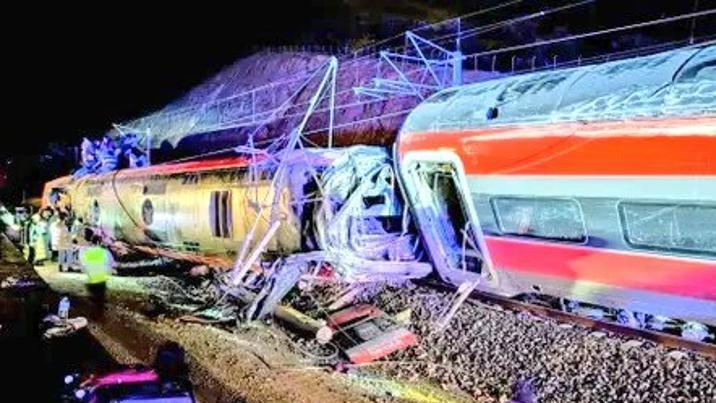 스페인 열차 두대 정면충돌…최소 21명 숨지고 100여명 부상