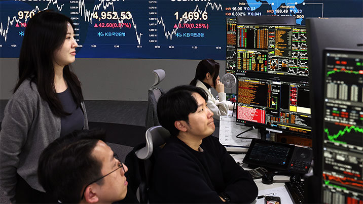 서학개미 열풍에…작년 하루 평균 외환거래 118조원 ‘역대 최대’