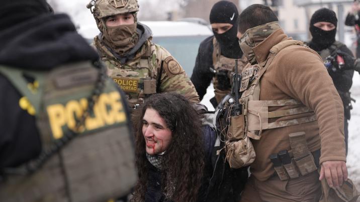 美 이민단속에 예산 펑펑…“32조 떼돈 벌었다” 웃는 기업 어디?