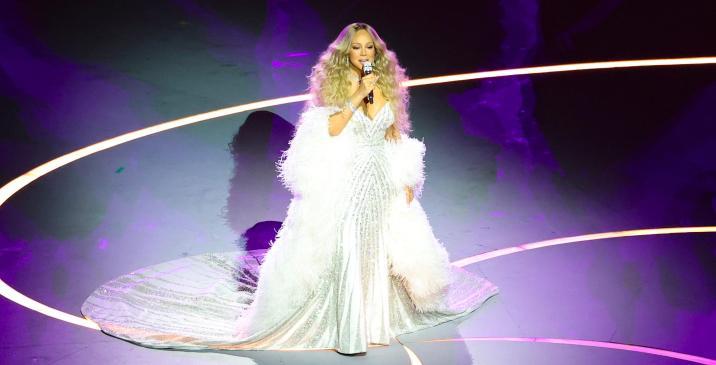 “소리보다 느린 입술”…머라이어 캐리, 올림픽 개회식서 ‘립싱크’ 논란