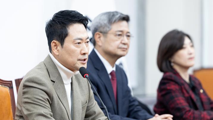 “장동혁 재신임 요구, 공식적으로 없다” vs “윤어게인 리더십”