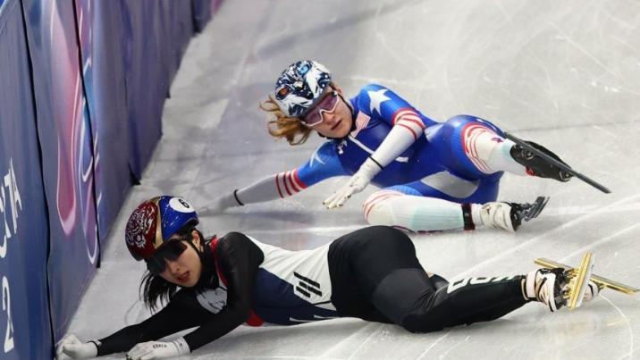 넘어진 김길리 “피 찔끔 났어요…저 괜찮아요”