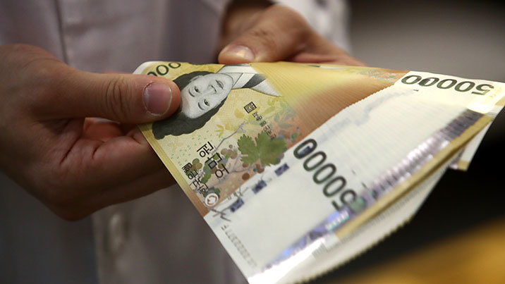 월 400만원이 평균? 절반은 한달 300만원도 못 번다