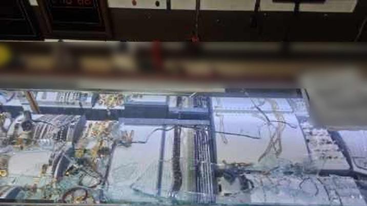 부산서 금은방 절도 잇따라…업주 한눈판 사이 ‘슬쩍’