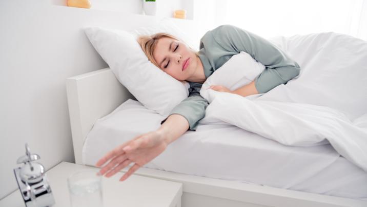 “잠만 자면 입이 바싹바싹”…잠들기 전에 이것 체크해야