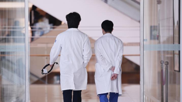 타슈켄트 의대 한국인 유학생들, 국시 응시 1년 밀릴 듯