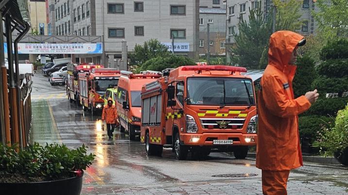 새벽 1시간동안 전화로 폭언…‘골든타임’ 빼앗아도 민원 우려에 응대