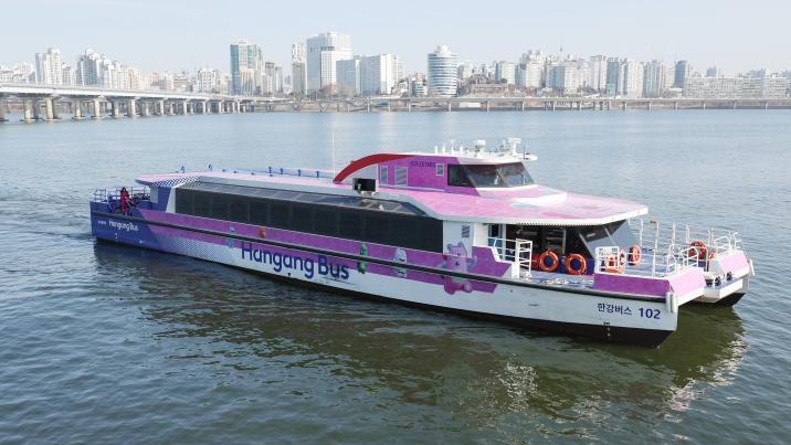 ‘오세훈표 한강버스’ 3월 1일부터 전 구간 운항 재개
