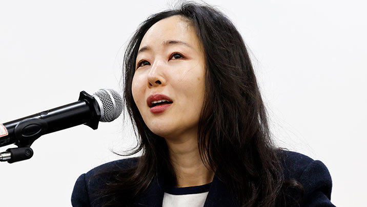 민희진 “256억 포기할 테니 모든 분쟁 중단하자” 하이브에 제안