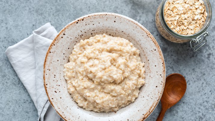 “딱 이틀 오트밀만 먹었더니”…나쁜 콜레스테롤 10% ‘뚝’, 비결은