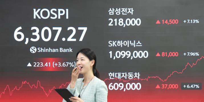 증시 활황에 빚투도 최대… 신용거래 32조 넘어