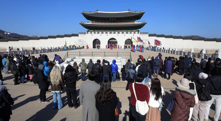 국가유산청, BTS 공연일에 ‘궁궐 안전 긴급대응반’ 가동…경복궁 등 휴궁