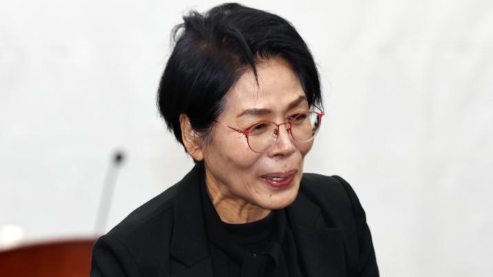 최민희 의원, ‘재명이네 마을’서 영구 강퇴 당했다