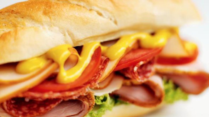 베이컨·소시지·햄, 맛있지만…동맥에 ‘플라크’ 쌓는 나쁜 음식