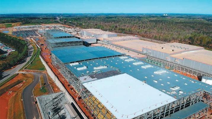 트럼프가 보조금 끊자…美 SK배터리 공장서 900여명 해고