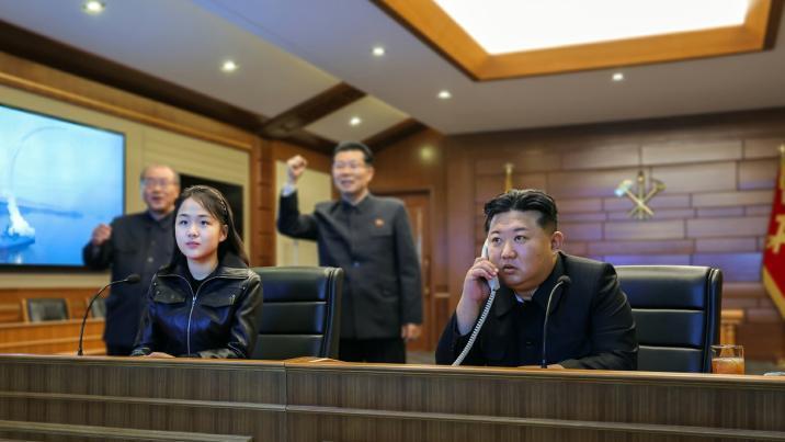 北, 엿새만에 또 북한판 이지스함 미사일 도발