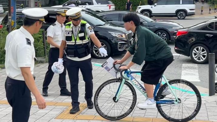 픽시 자전거로 위협한 중학생들…부모들이 입건됐다