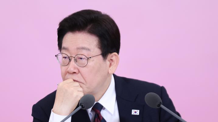 李 “기간제 2년 되면 정규직 전환, 말은 좋은데 되레 장애”