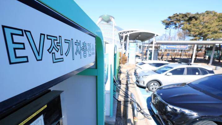 전기차 배터리 정보공개, 생산국 등 10종으로 확대…거짓 제공땐 과태료