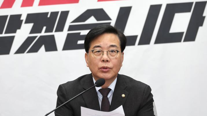 송언석, 與 상임위 독식론에 “민주화 성취에 침뱉는 것”