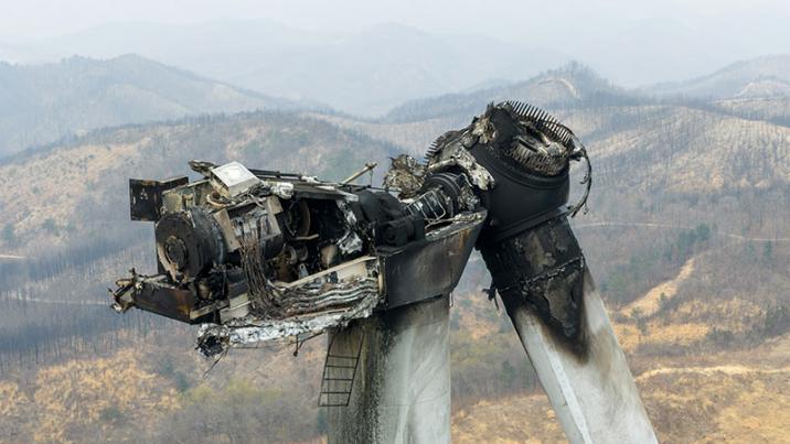 80m 상공 풍력발전기서 불, 비상탈출도 못했다
