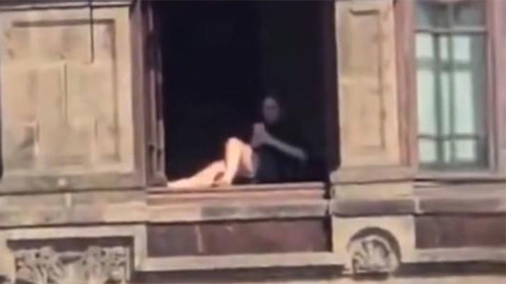 대통령궁서 다리 내놓고 일광욕…멕시코 고위관리 사임
