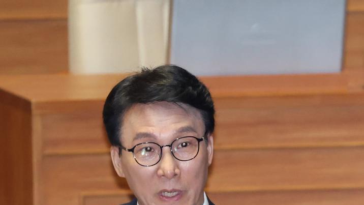 野 “지방선거 노린 매표 추경”… 金총리 “그럴 정치 상황 아냐”