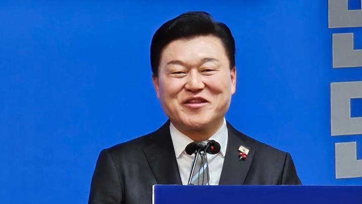 與충북지사 후보에 신용한…“원팀으로 승리”