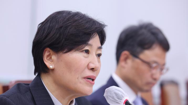 송미령, 스타벅스 논란에 “국산 차 많이 드셔주시길”