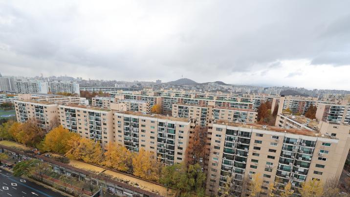 압구정-목동 잇단 단독 입찰에… 사라지는 건설사 수주전