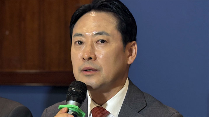 장동혁 귀국 이틀 연기…국힘 “美 국무부 인사 요청”