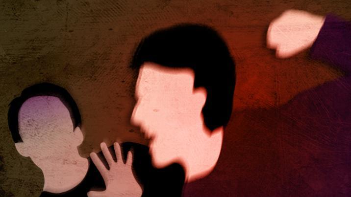 日의 막장 가족…18살 아들은 아버지, 아버지는 아내 폭행해 체포