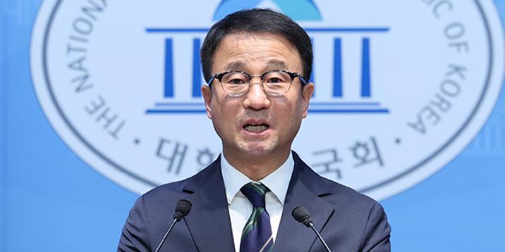 與, ‘조작기소 특검법’ 지방선거 뒤로 처리 미룰듯