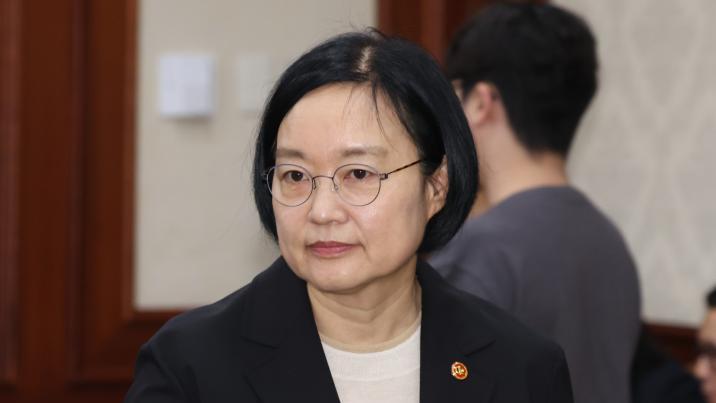 李, 차기 총리에 한성숙 지명…20년 만의 여성 총리