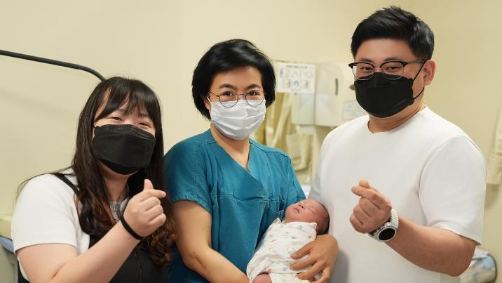 쌍둥이 첫째 유산 152일 뒤 둘째 출산…‘지연 분만’ 국내 최장 기록