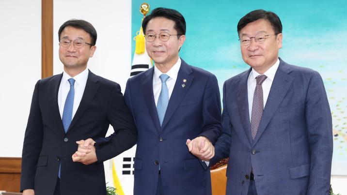 조정식 의장 “여야, 24일 낮12시까지 상임위원 명단 제출하라”