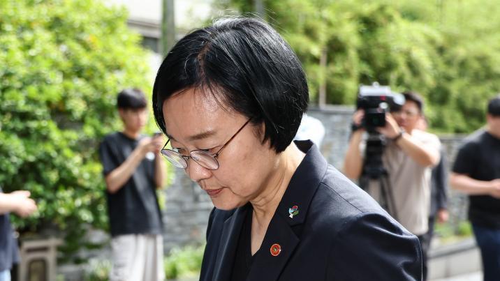 한성숙 또 ‘헐값 임대’ 의혹…野 “고급 오피스텔 지인에 시세 1/3로”